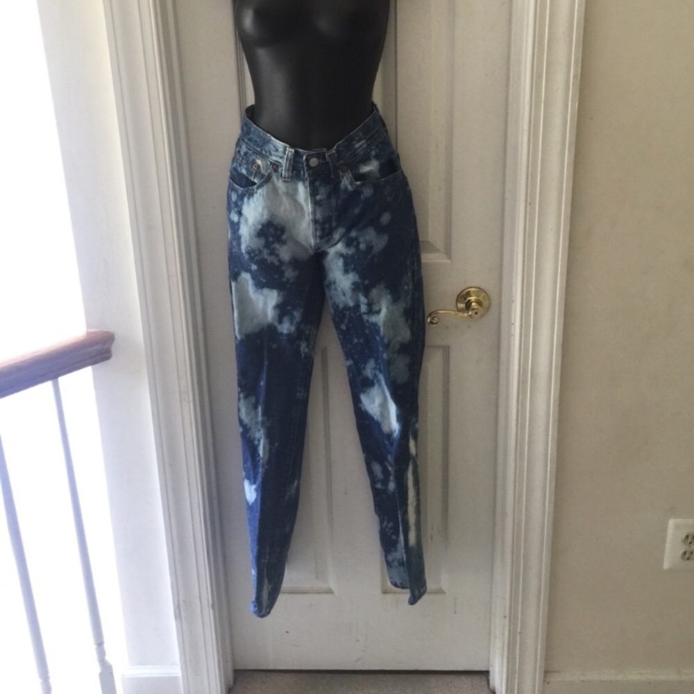 High Waisted Levi’s Jeans